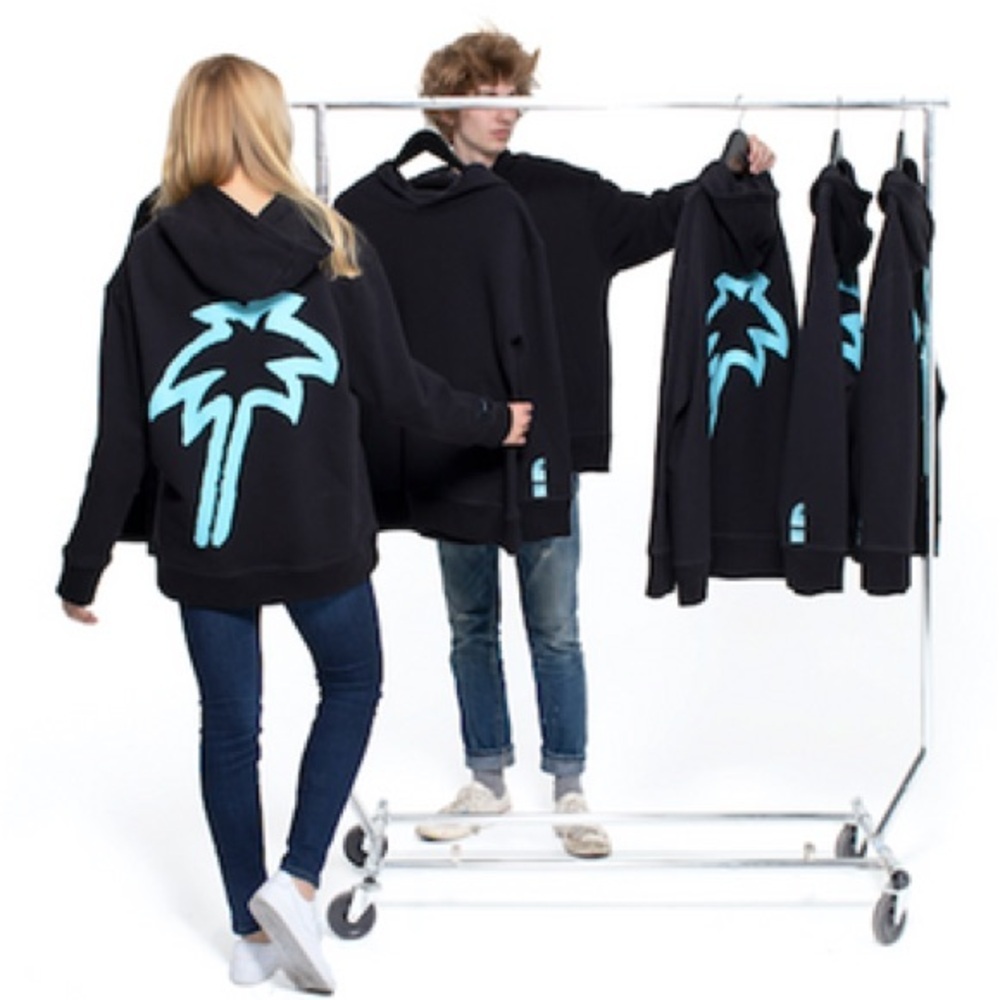 FROSTY PALMS CLASSIC HOODIE - Unisex